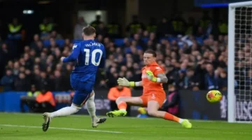 القنوات الناقلة لمواجهة تشيلسي وإيفرتون في منافسات الدوري الإنجليزي الممتاز لكرة القدم